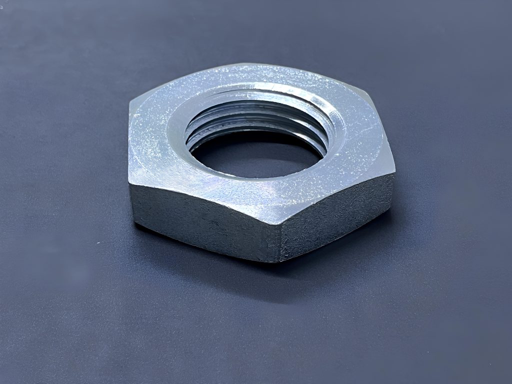 DIN 936