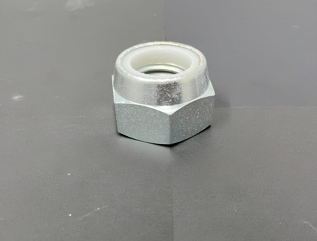 DIN 985